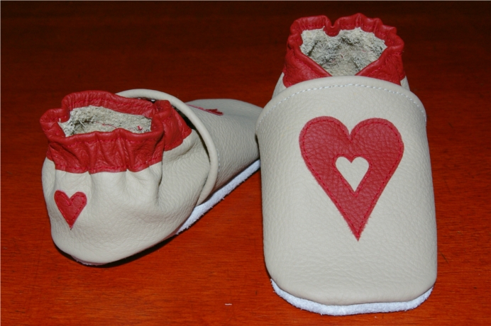 chaussons cuir souple fabrication artisanale made in Franc
